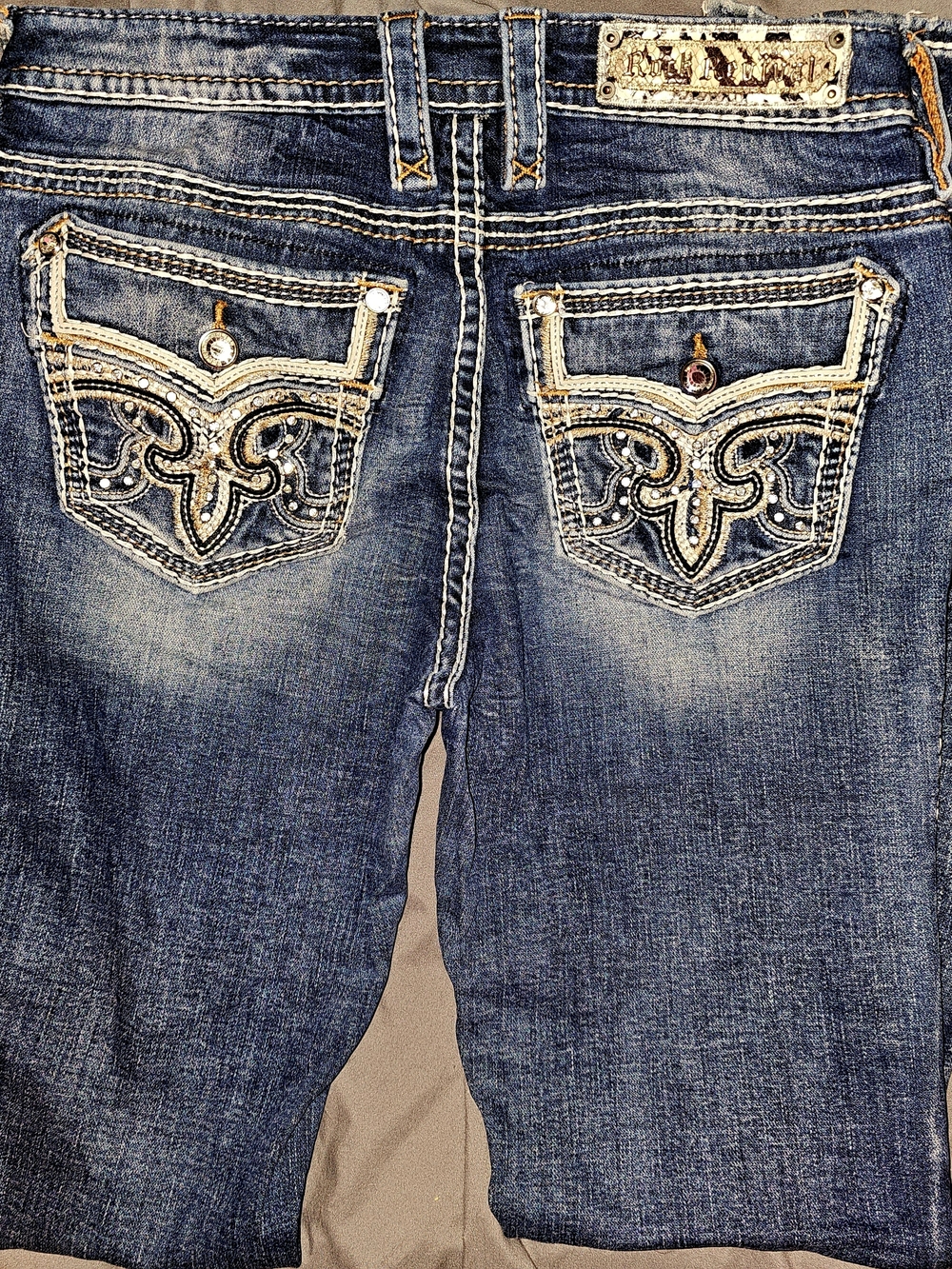 Rock Revival Jeans Women's Denim Bootcut Jiselle Size 28×34 Rhinestone Pockets - Picture 2 of 9